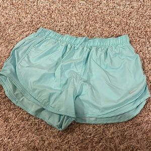 Nike Tempo Bright Teal XL Shorts
